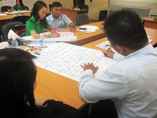 Kỹ năng bán hàng & chăm sóc Khách Hàng chuyên nghiệp - ISUZU (23 & 24.09.2014)